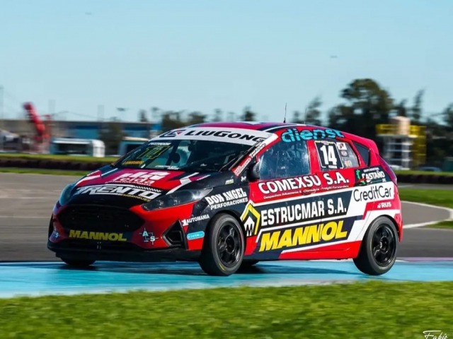 Tres podios olavarrienses en la Carrera de los 300 Pilotos